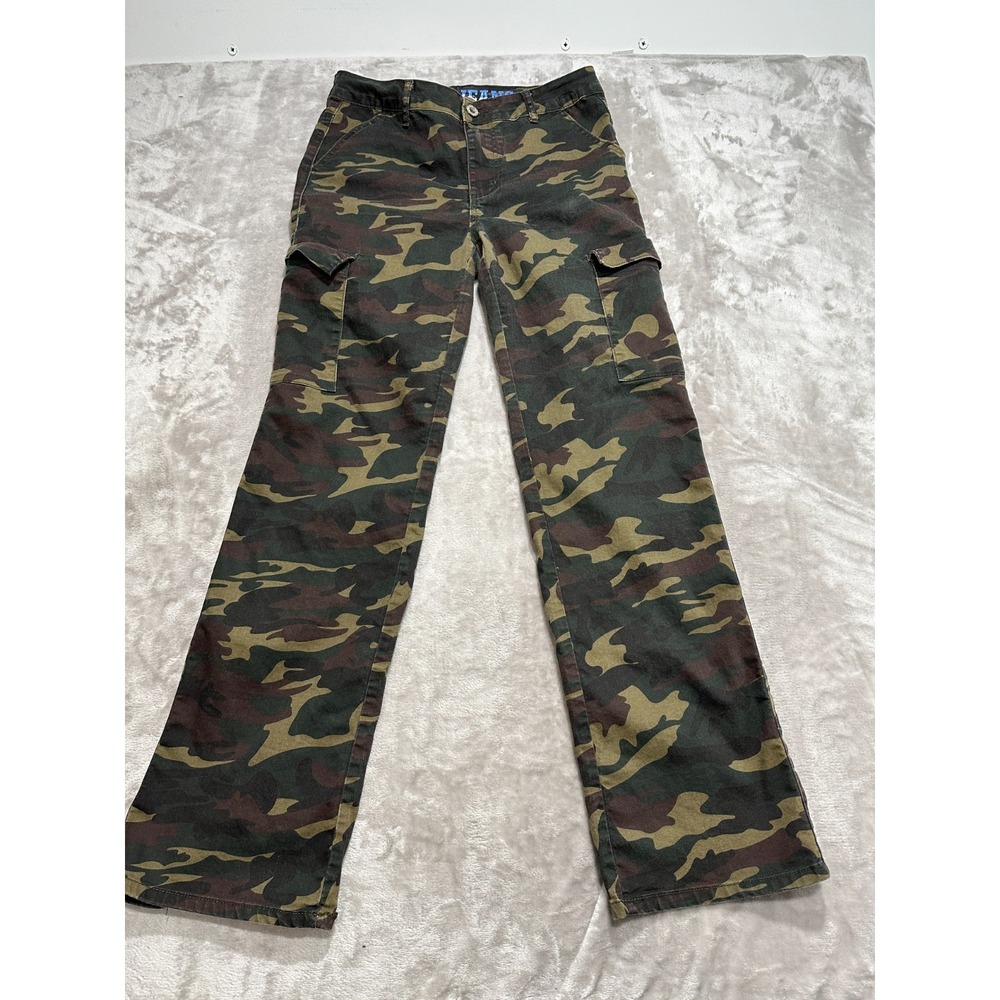 V.I.P.‎ Jeans Camo Pants Women's Size 11/30 Green Stretch Straight Leg Cargo EUC